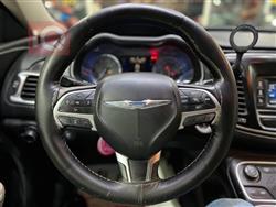 کرایسلەر 200